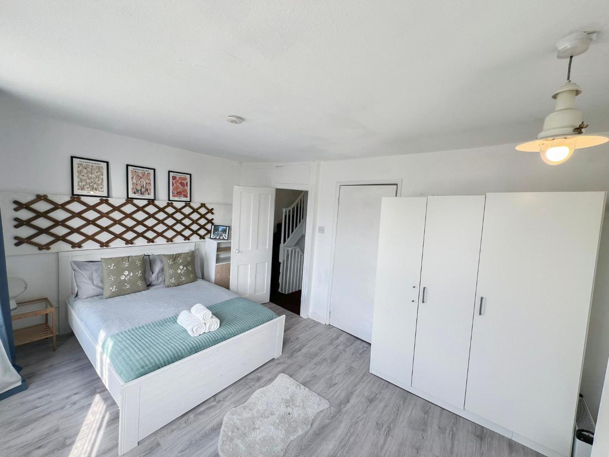 Appartement 2 Bedroom Flat A Short Walk Away To Barbican Centre Near Farringdon, Old St Londres
